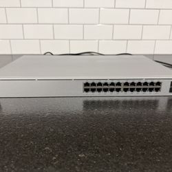 Ubiquiti UniFi Switch Pro 24 PoE – 400W – Excellent Condition