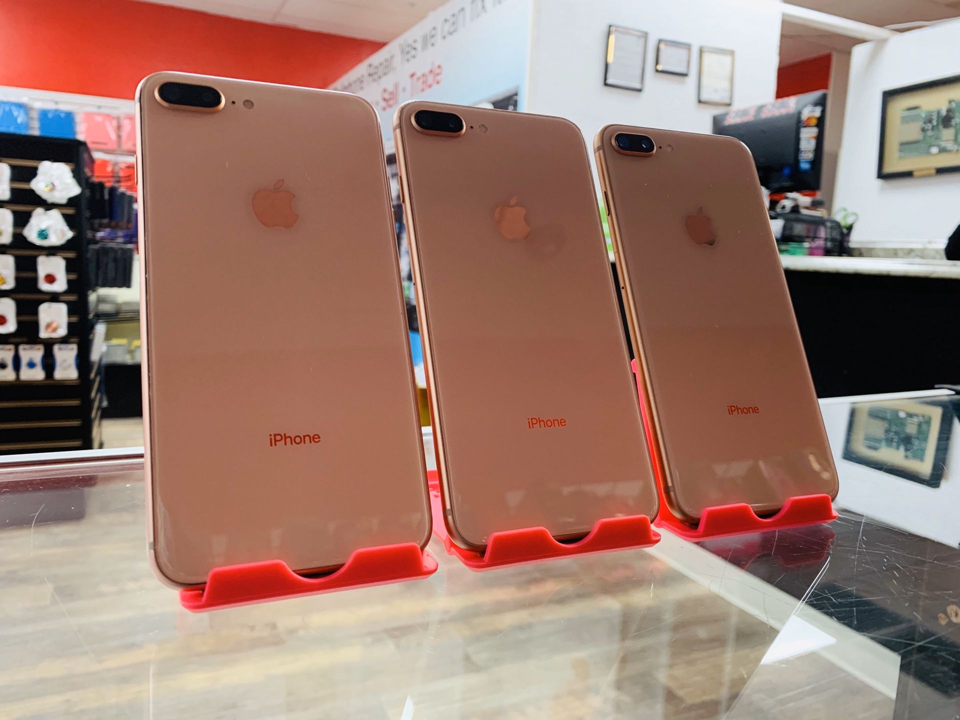 iPhone 8 Plus Unlocked