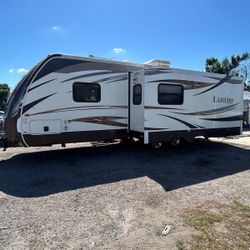 2015 Keystone Laredo 26ft