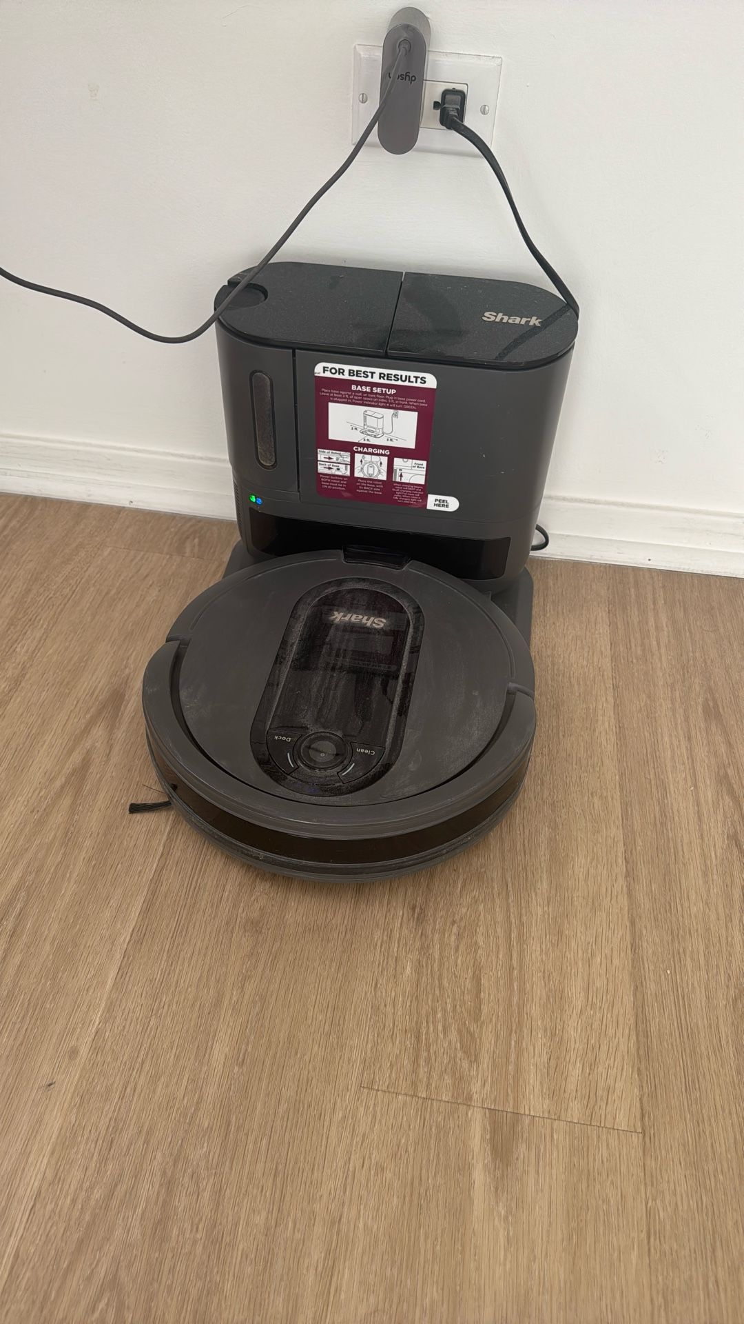 Shark AV911S EZ Robot Vacuum with Self-Empty Base