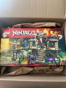 LEGO NINJAGO Emter the Serpent