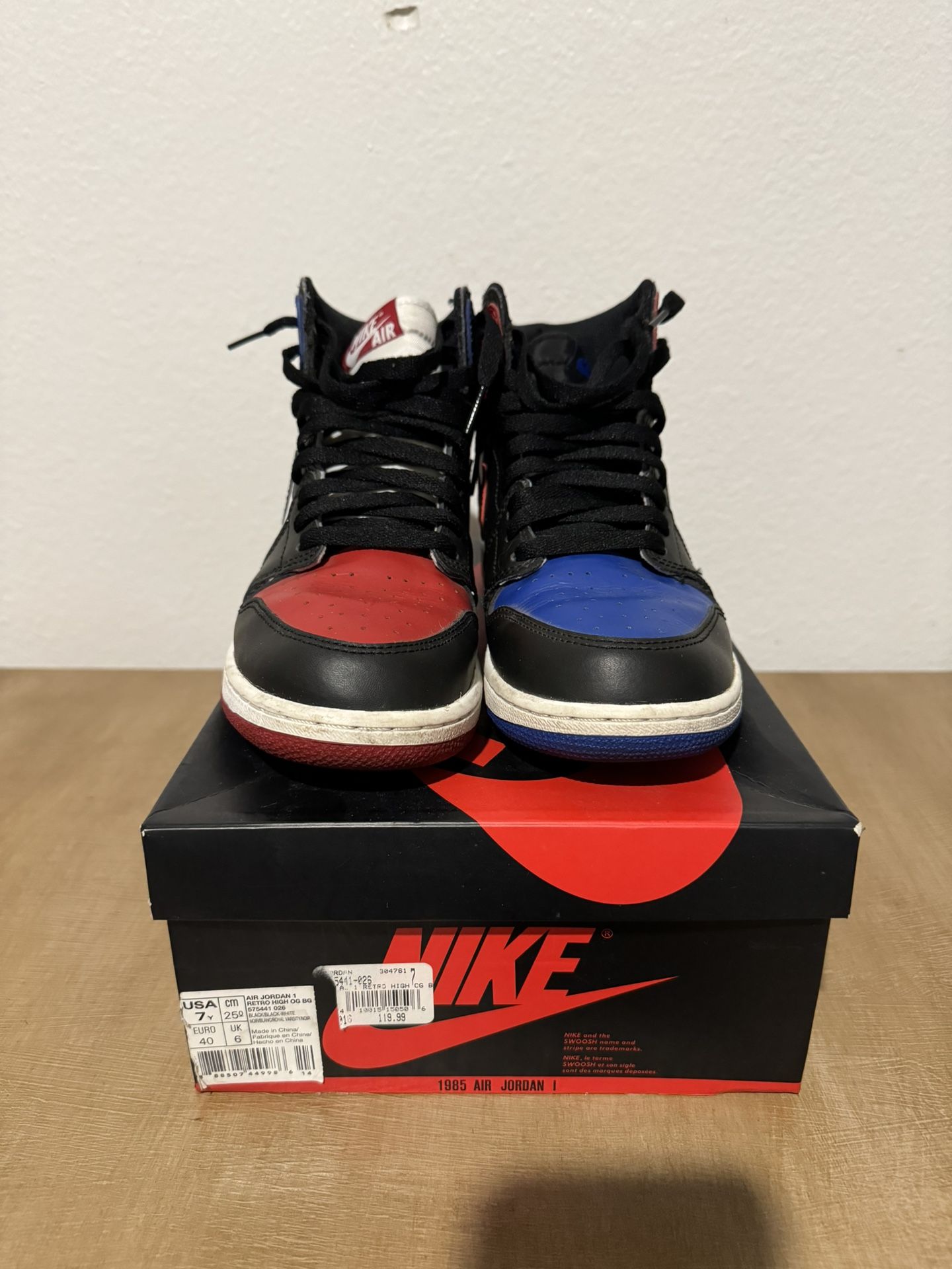 Jordan 1 Top 3s Size 7Y