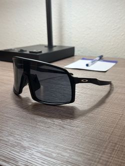 Oakley sutro sunglasses (brand new)