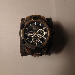 Invicta Men's 23693 51mm Aviator Black and Gold Tone Polyurethane Strap Watch