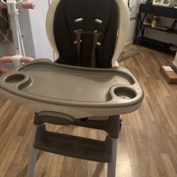 High chair 