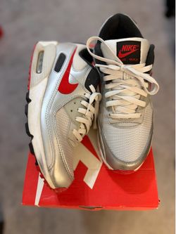 Nike Air Max 90 “Metallic Silver/University Red/Black/White