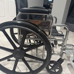 Breezy EC 2000 Manual Wheelchair – Excellent Condition