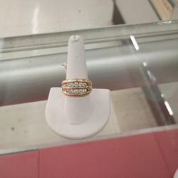 10.8 Grams 14 K Two Tone Gold Wedding Band
