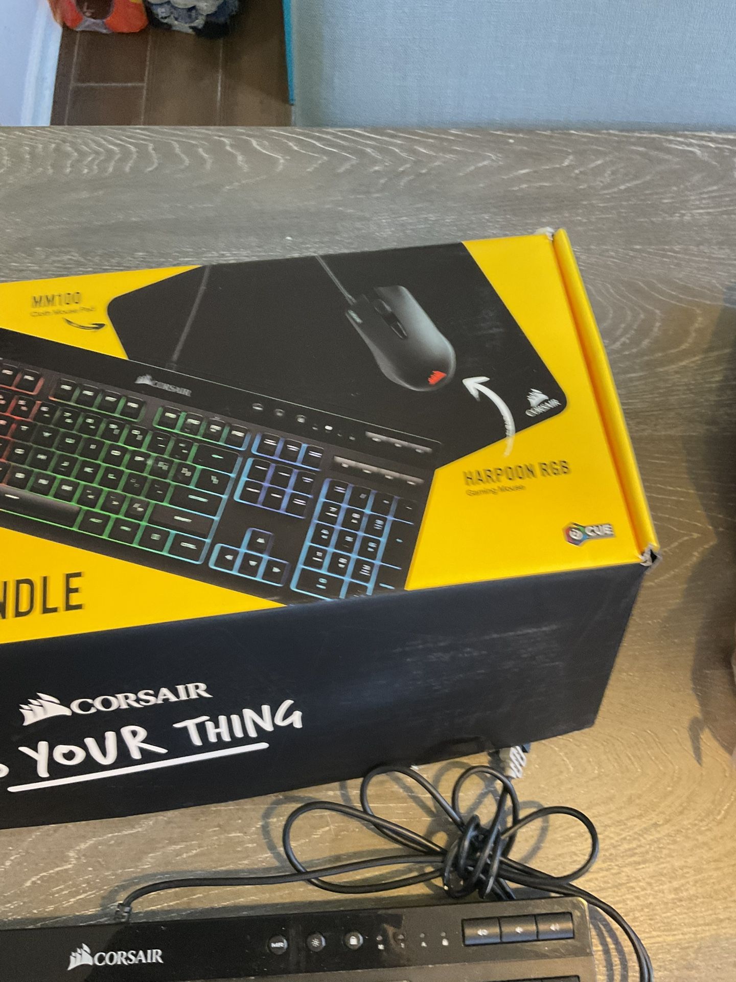 GAMING HEADSET & KEYBOARD