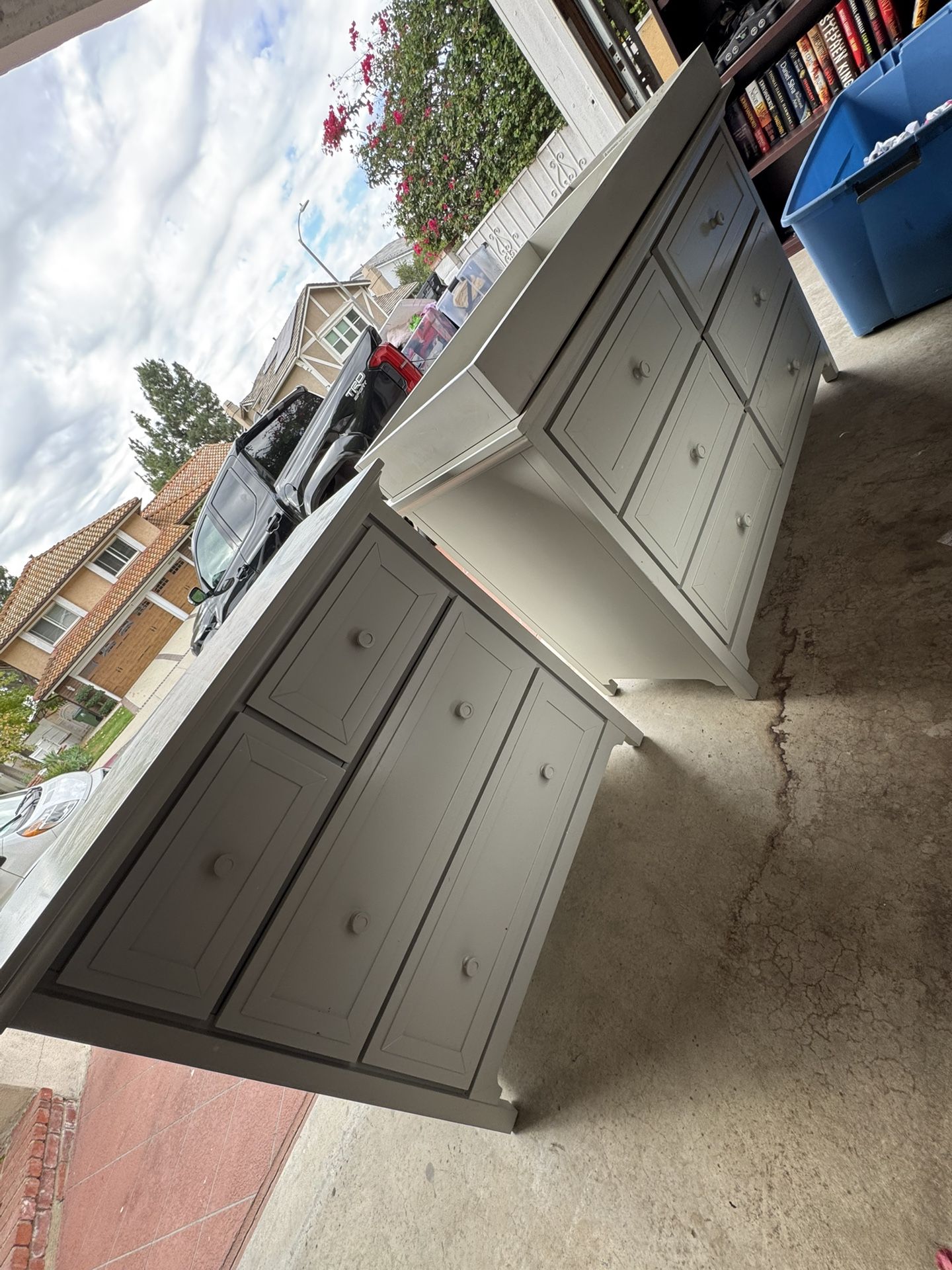 Dresser and Drawer Set for Baby With Changing Table