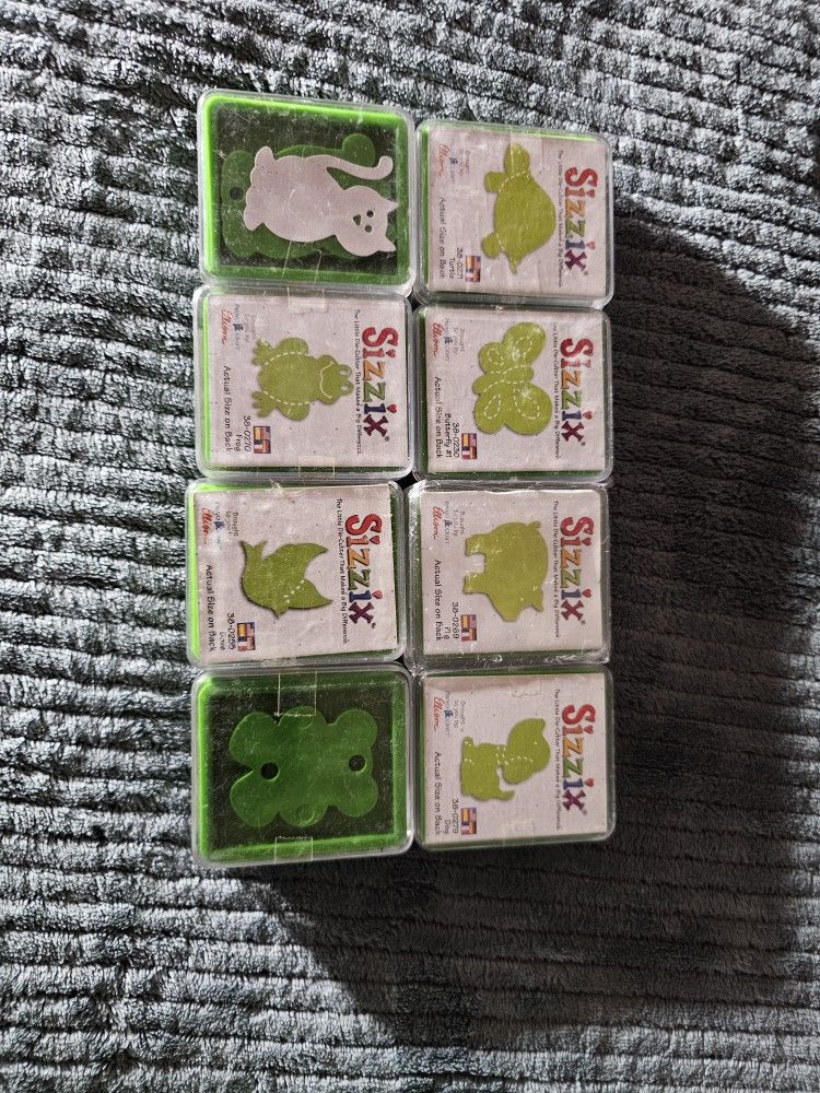 New Small Sizzix Dies