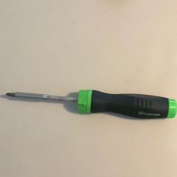 Snap-on Ratcheting Screwdriver 