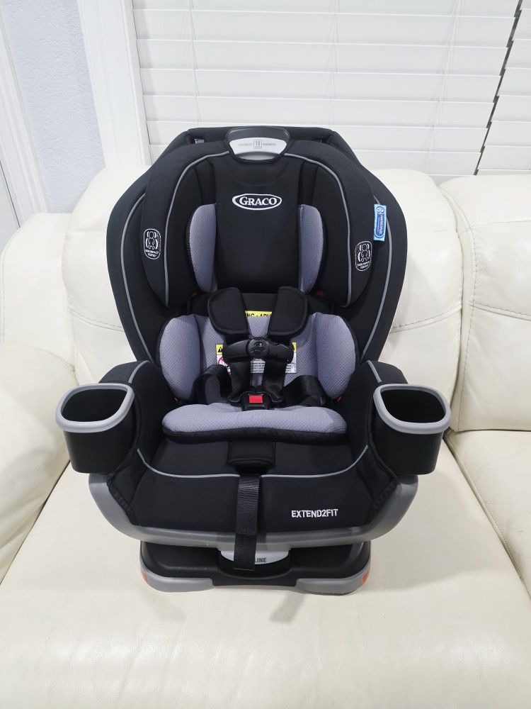 Graco Extend2Fit 3-in-1 Convertible Car Seat Carseat
