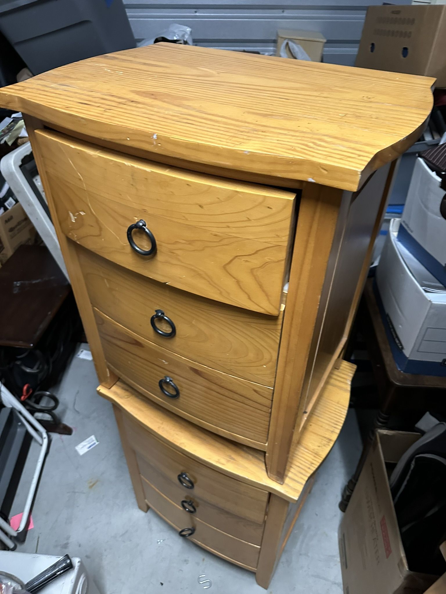 $65 End Table/br Nightstand Each