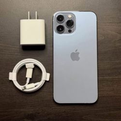 Apple iPhone 13 Pro Max. 5G 