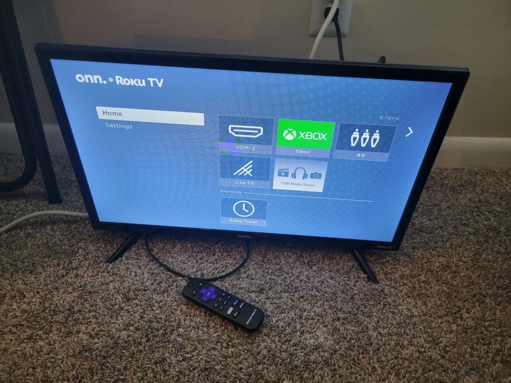 24" ROKU tv