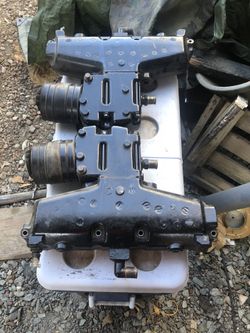 5.7/350 Mercury manifolds