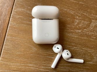 Apple AirPods