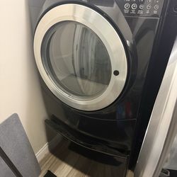 Whirlpool Washer & Dryer Set