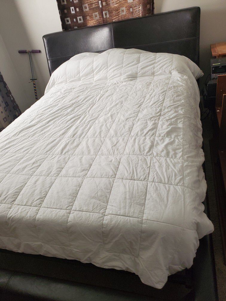 Queen Size SleepNumber Bed / Mattress Only
