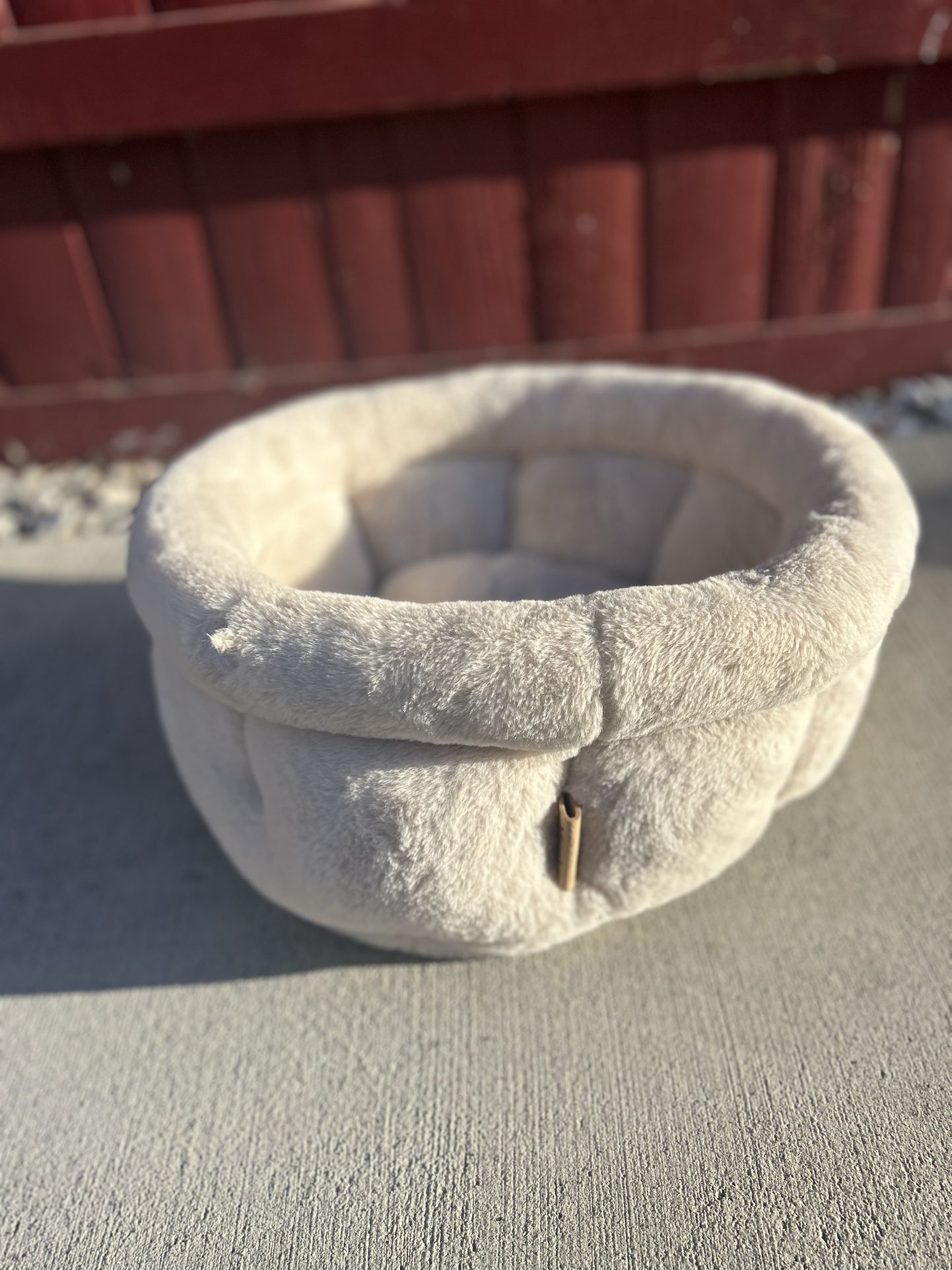 Small / Cat Dog Bed