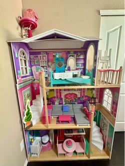 KidKraft Dollhouse Manor