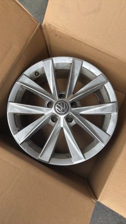 4 17in Volkswagen Alltrack Stock Wheels