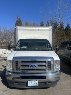 Box truck 16ft