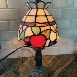 Vintage Tiffany Style Small Lamp