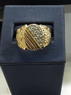 Yellow Gold 10k (.417) 5.5 grams Size 8