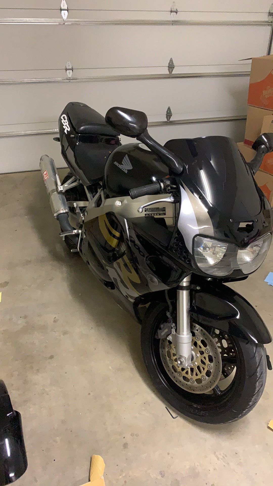 1996 Honda CBR900RRT