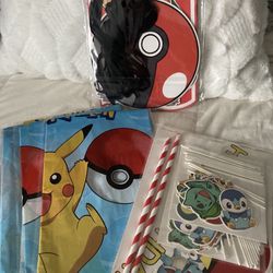 Pokémon Birthday Bundle ( New)