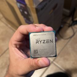 Ryzen 5 2600X CPU And Cooler