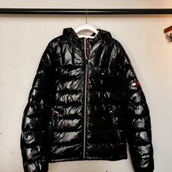 Tommy Hilfiger black puffer jacket