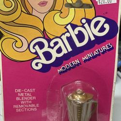 Barbie modern miniatures die cast metal blender by Mattel (1976)