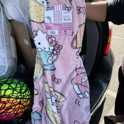 Hello Kitty Blanket