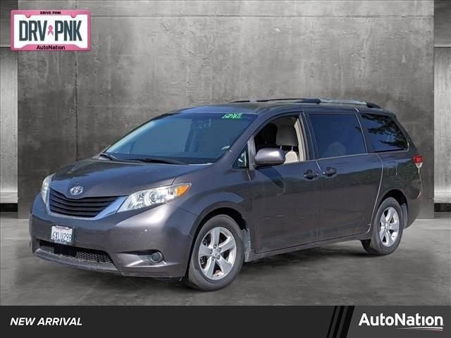 2012 Toyota Sienna