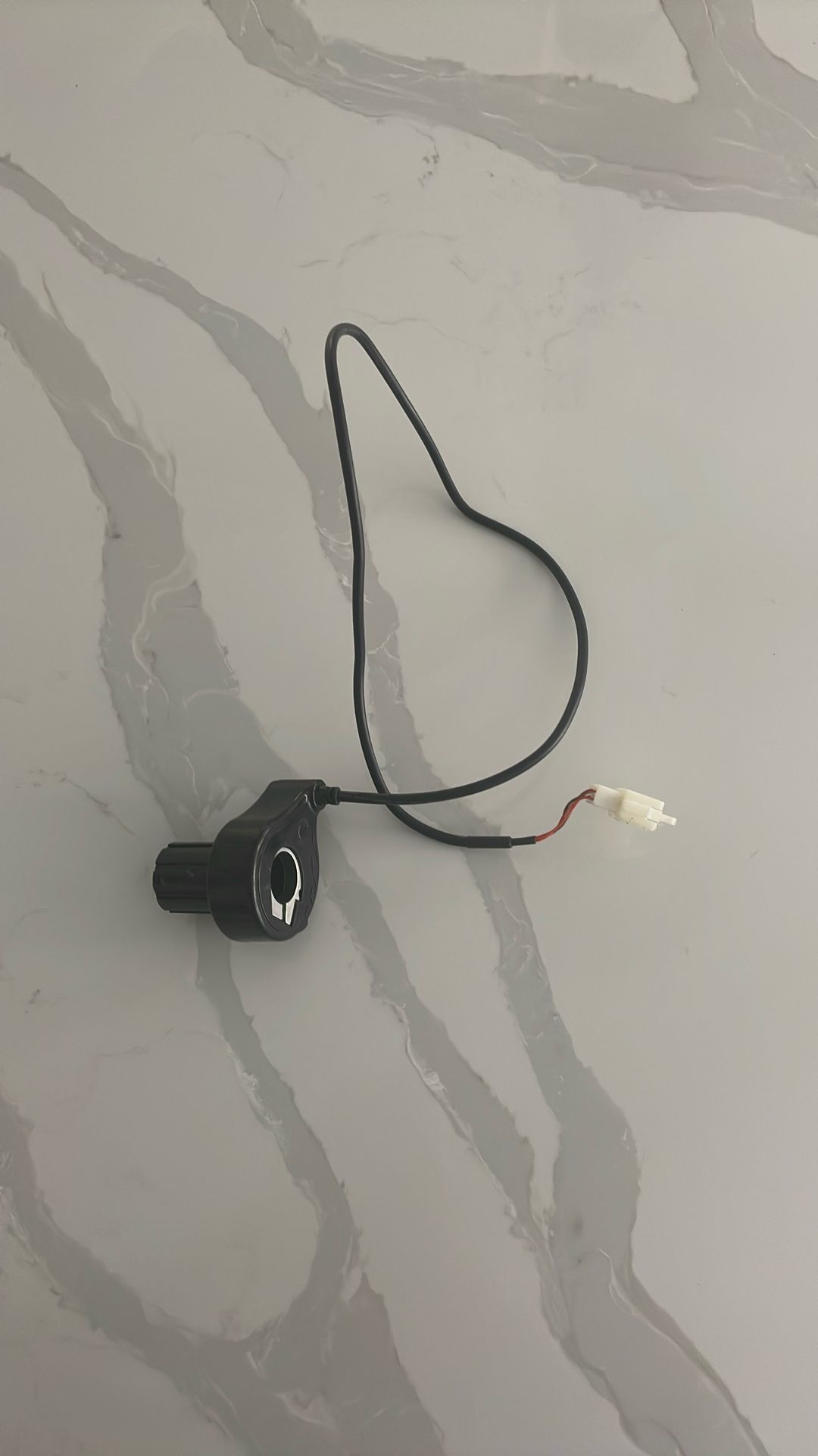 Half Twist Throttle