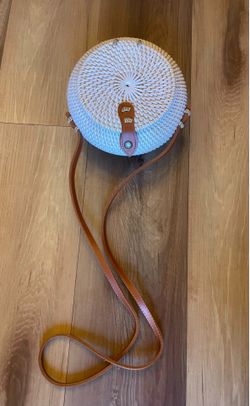 Round Rattan Purse