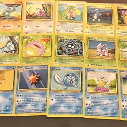 15 Vintage 1999 Pokemon Base Set in Near Mint Condition