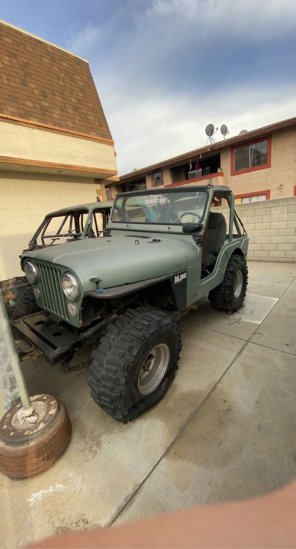 1974 CJ5 JEEP PART OUT