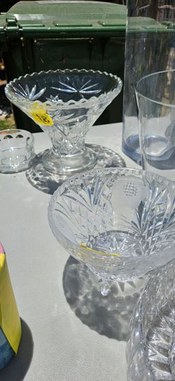 Glass homedecor and casseroles