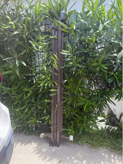 Metal bed frame adjustable