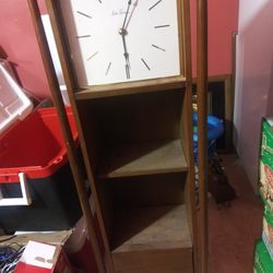 Seth Thomas Electric Clock Wood Cabinet Nice Condition 