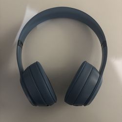 Beats Solo 4