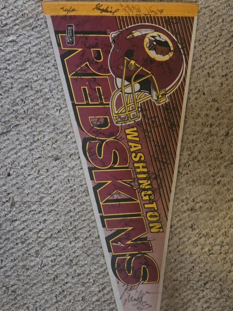 Washington Redskins Signed Vintage Pennant