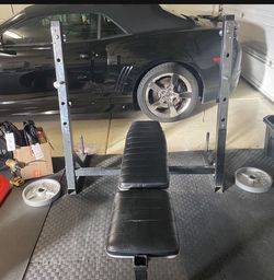 Bench/squat Rack And Pull Up Bar