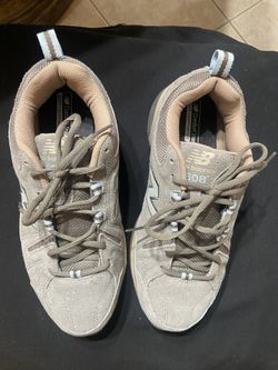New Balance 608