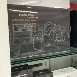 Insta360 AcePro 2 Ultimate Videography Bundle