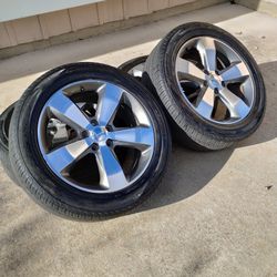 RIMS WHEEL JEEP GRAND CHEROKEE 265/50/20 BOLT PATTERN 5X127 LITTLE MINOR SCRATCHES 